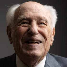 José Goldemberg